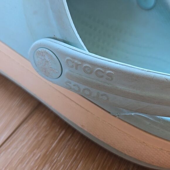 Crocs Light Blue Clogs Pink Accents 1 Watermelon crock charm included Kids Child - Picture 4 of 16